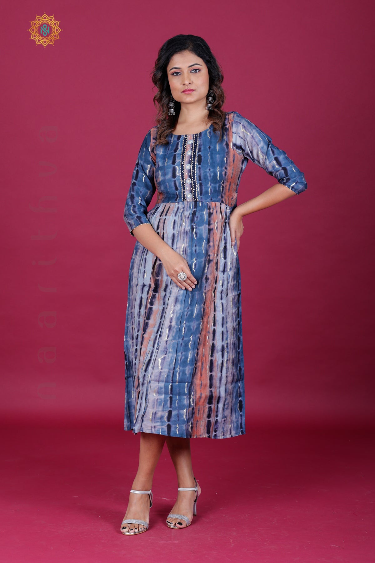 Elevate Your Style: Exploring the Best Kurtas and Kurtis Online at Zol